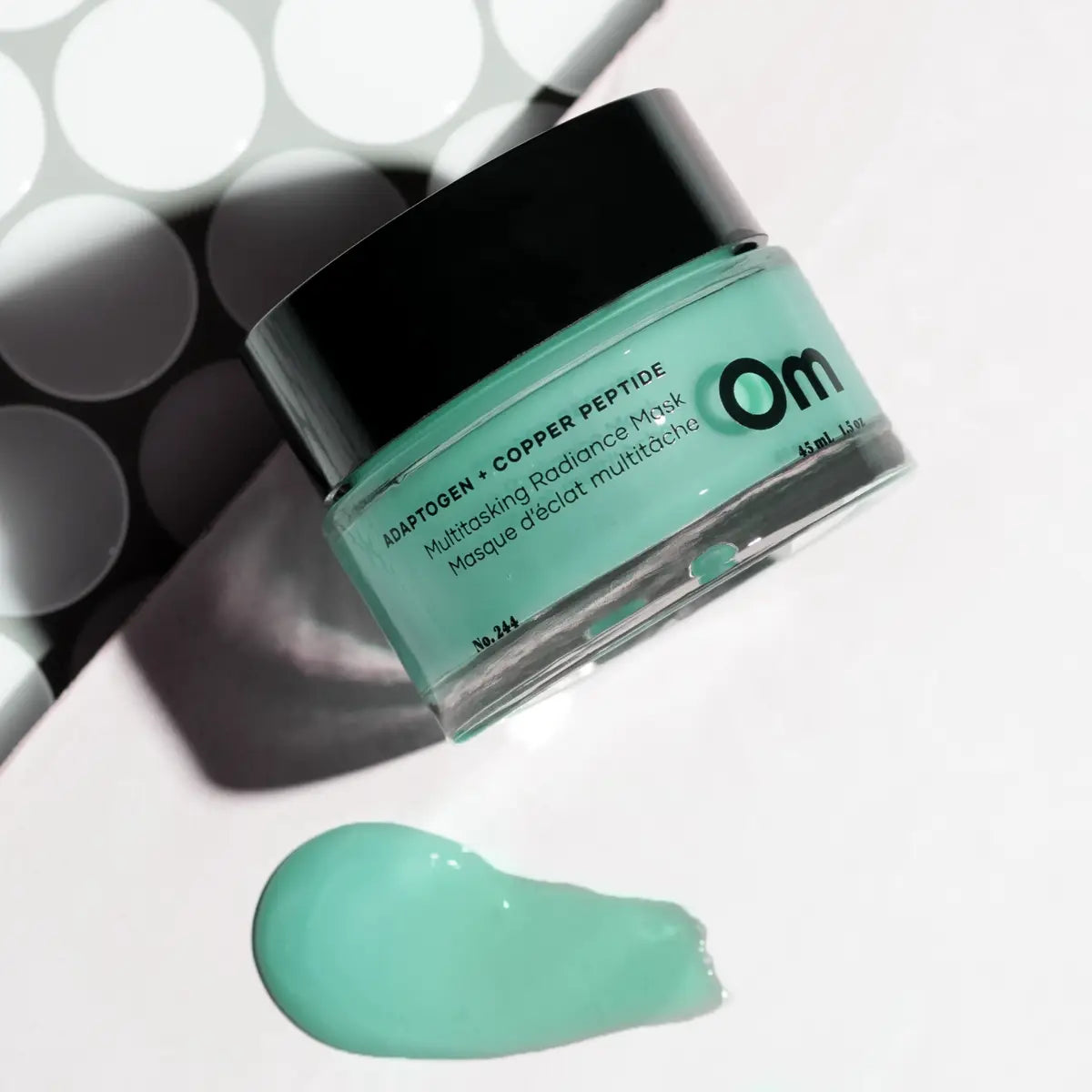 Masque éclat multitâche Adaptogène + Peptides de cuivre — Om Organics