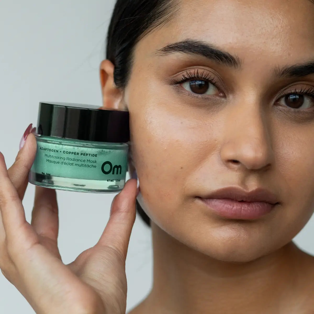 Masque éclat multitâche Adaptogène + Peptides de cuivre — Om Organics