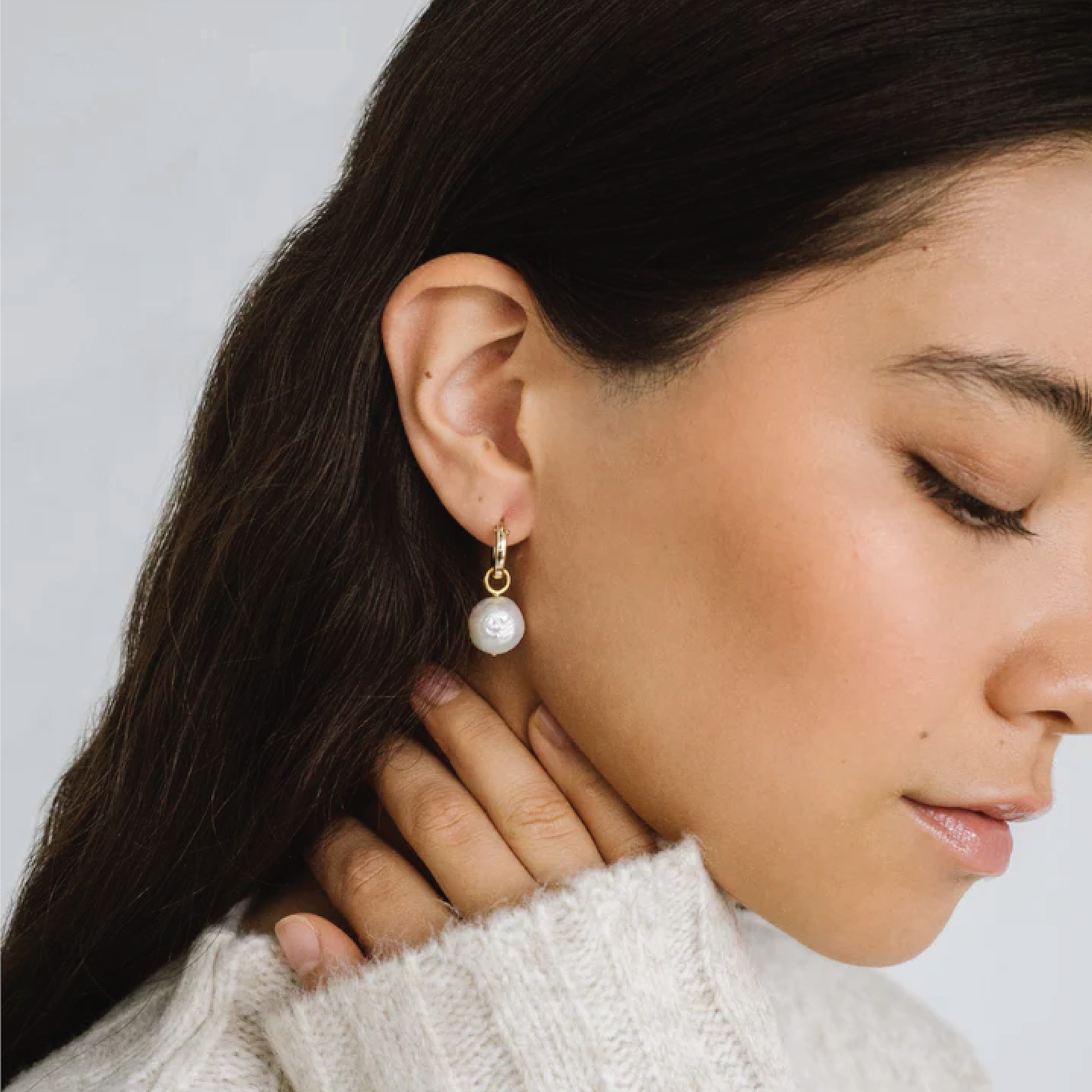 Anna Huggie Hoops + Wrinkle Pearl Charms - Kara Yoo - Public Mercantile