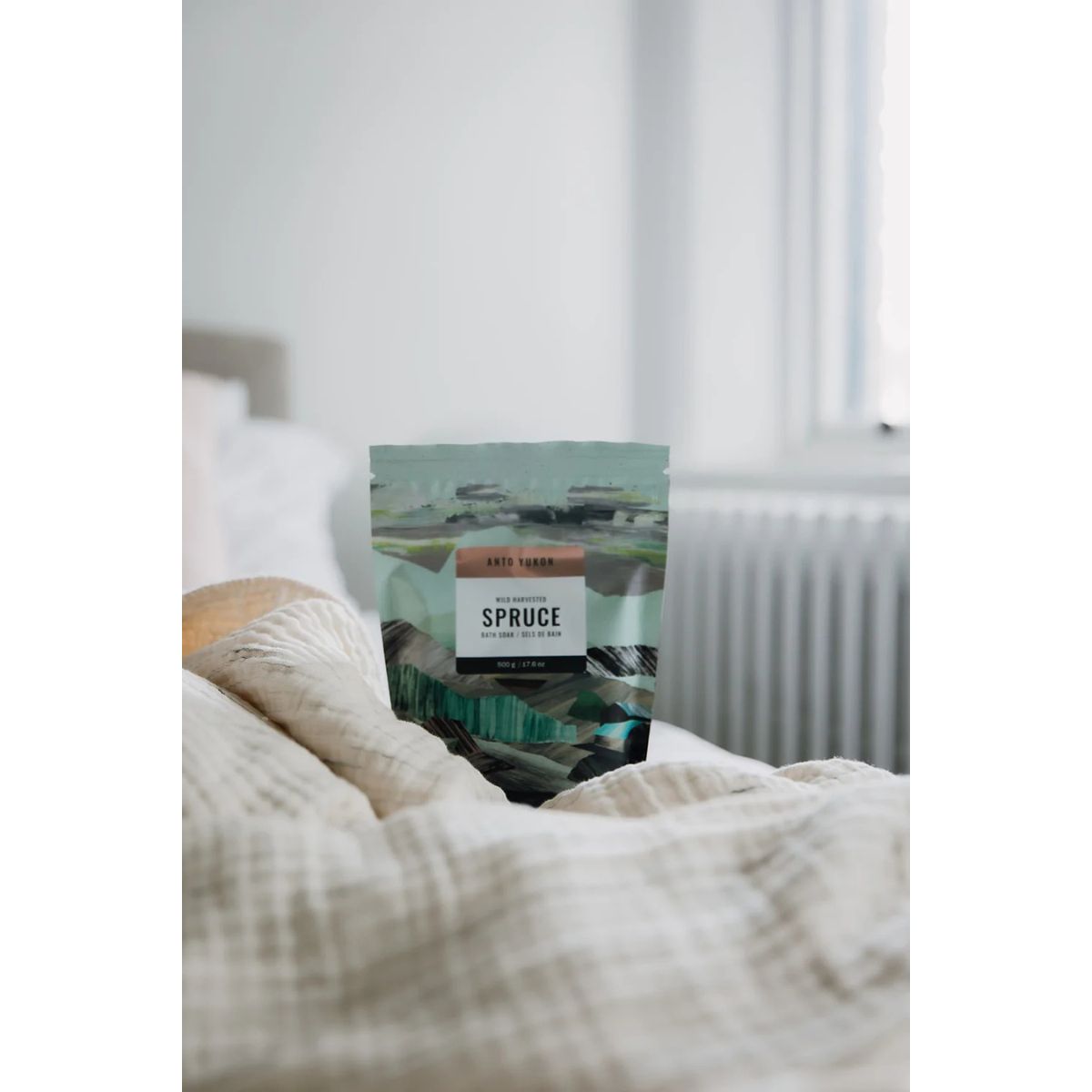 Spruce Foaming Bath Soak - Public Mercantile