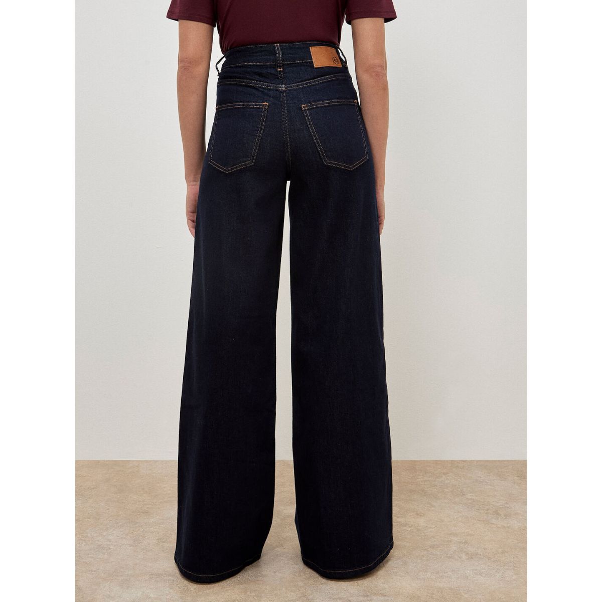Isla Wide Leg Jeans — Dark Wash