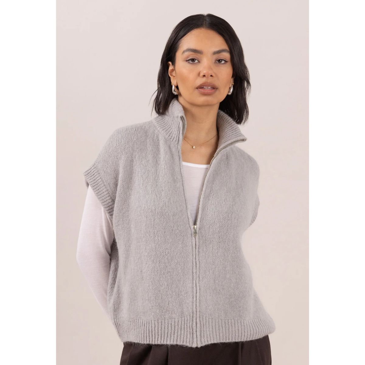 Leigh Sleeveless Zip Cardigan — Silver Grey - Public Mercantile