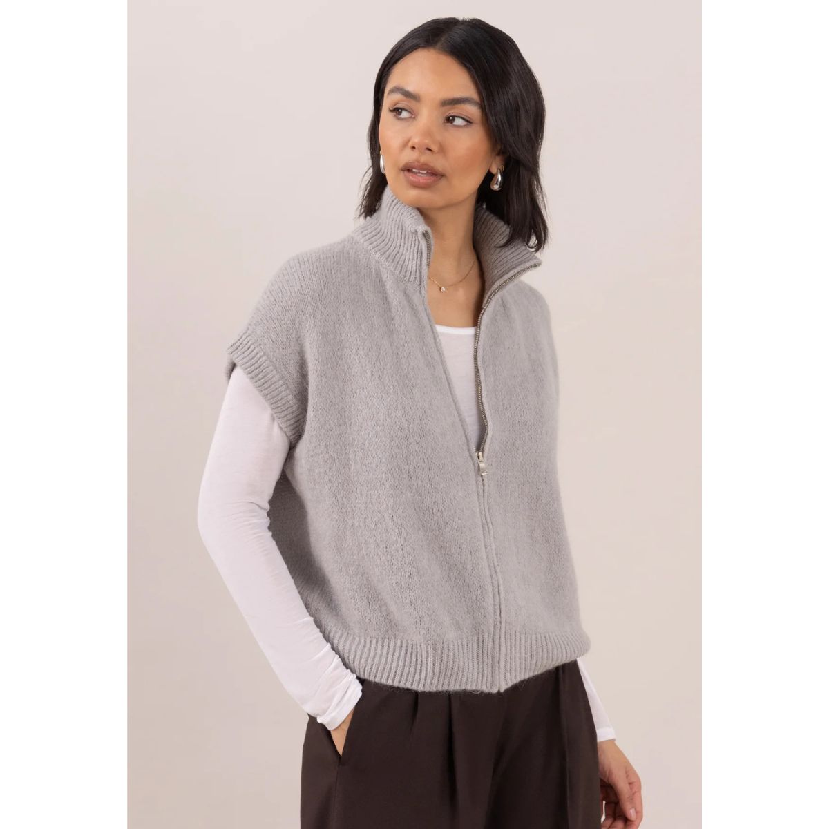 Leigh Sleeveless Zip Cardigan — Silver Grey - Public Mercantile