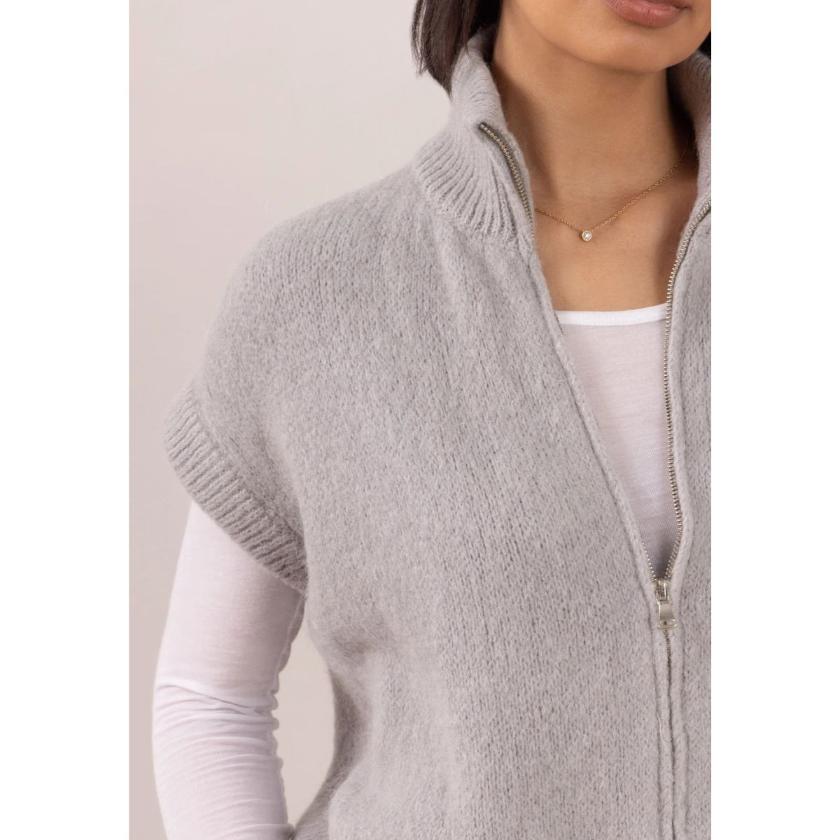 Leigh Sleeveless Zip Cardigan — Silver Grey - Public Mercantile