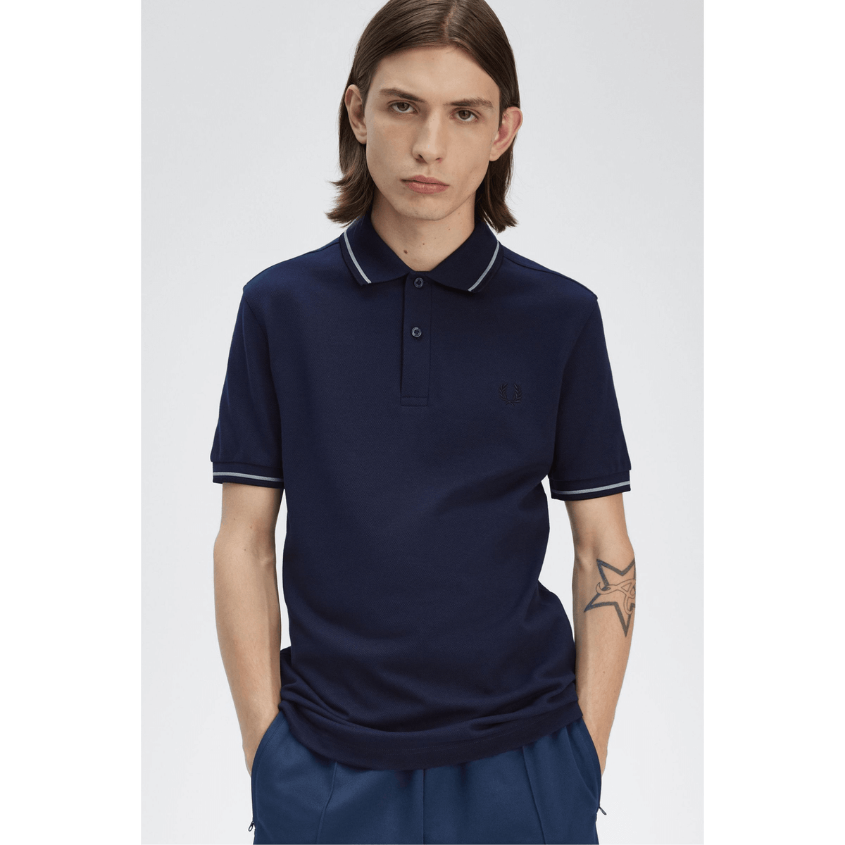 Fred Perry Twin-Tipped Shirt — Tennis Blue / Silver Blue