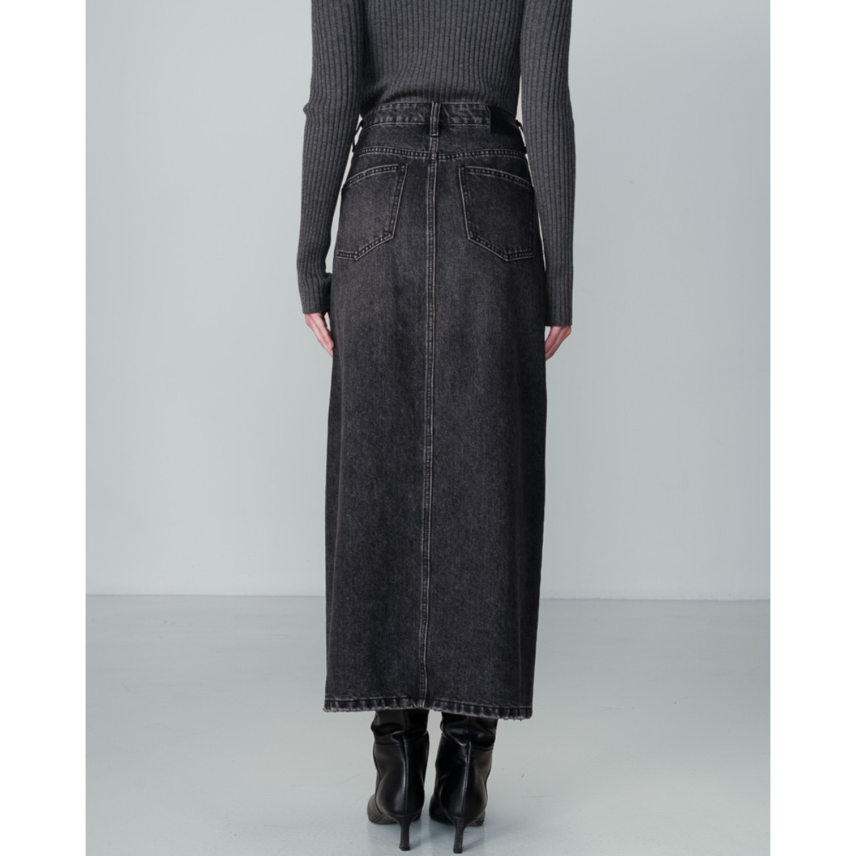 Grace & Mila Paris Next Skirt — Noir - Public Mercantile