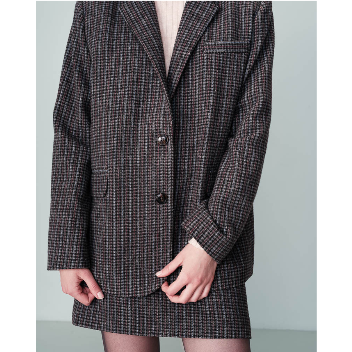 Grace & Mila Paris Novel Plaid Blazer — Anthracite - Public Mercantile