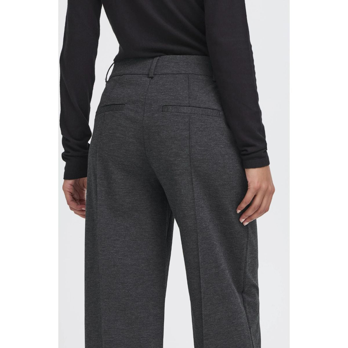 Pantalon ICHI Copenhagen Kate Jacquard - Chevrons noir/lézard