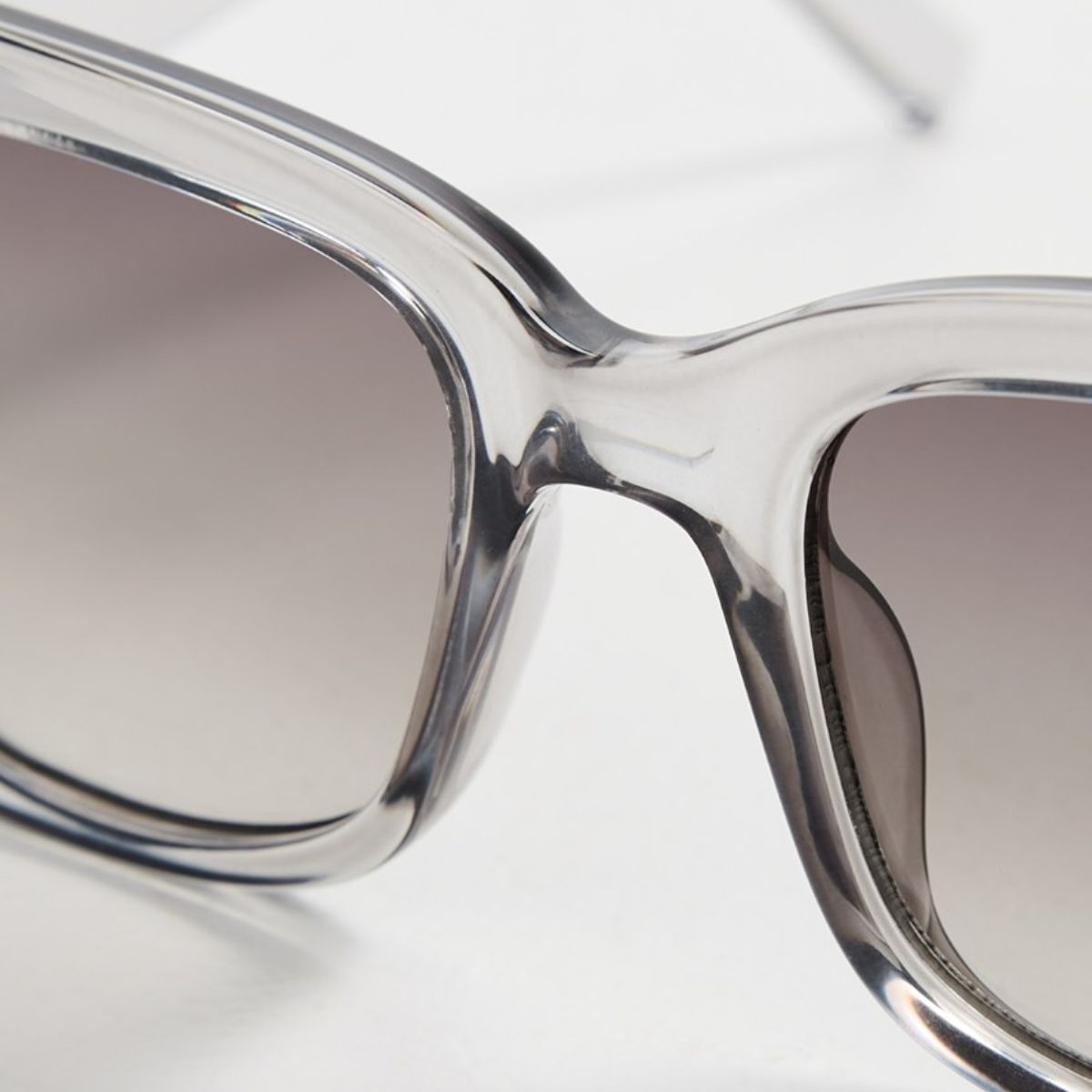 Le Specs Le Coeur Sunglasses | Smoke
