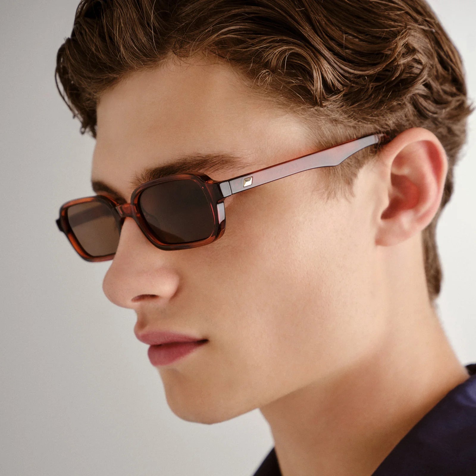 Le Specs Pilferer Sunglasses | Toffee Tort