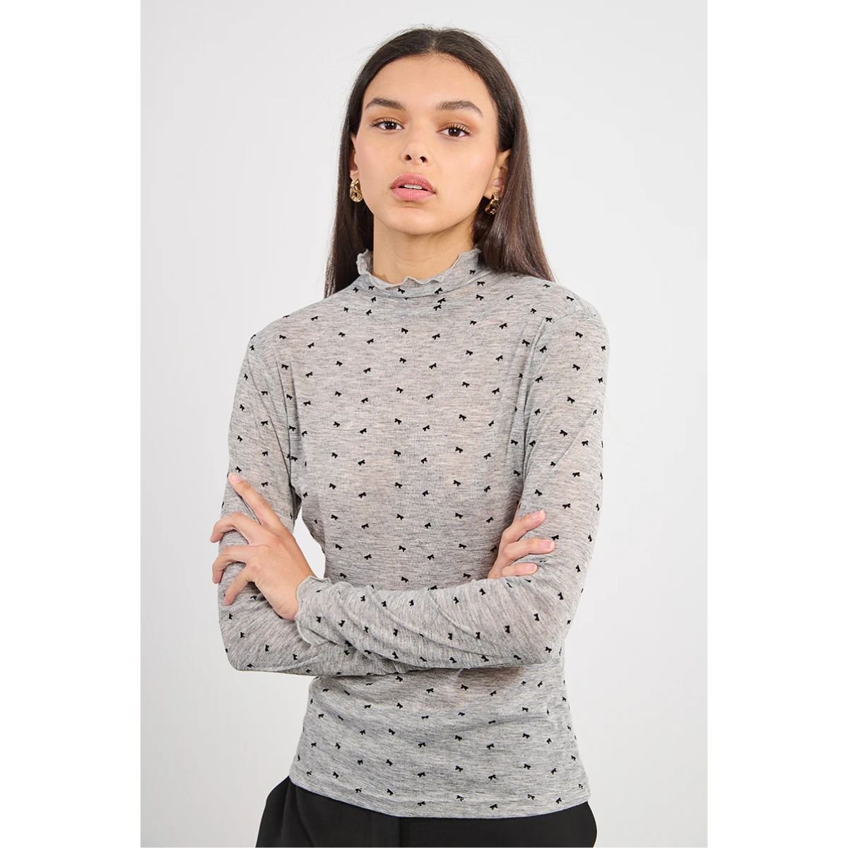 Bow Print Undershirt — Grey