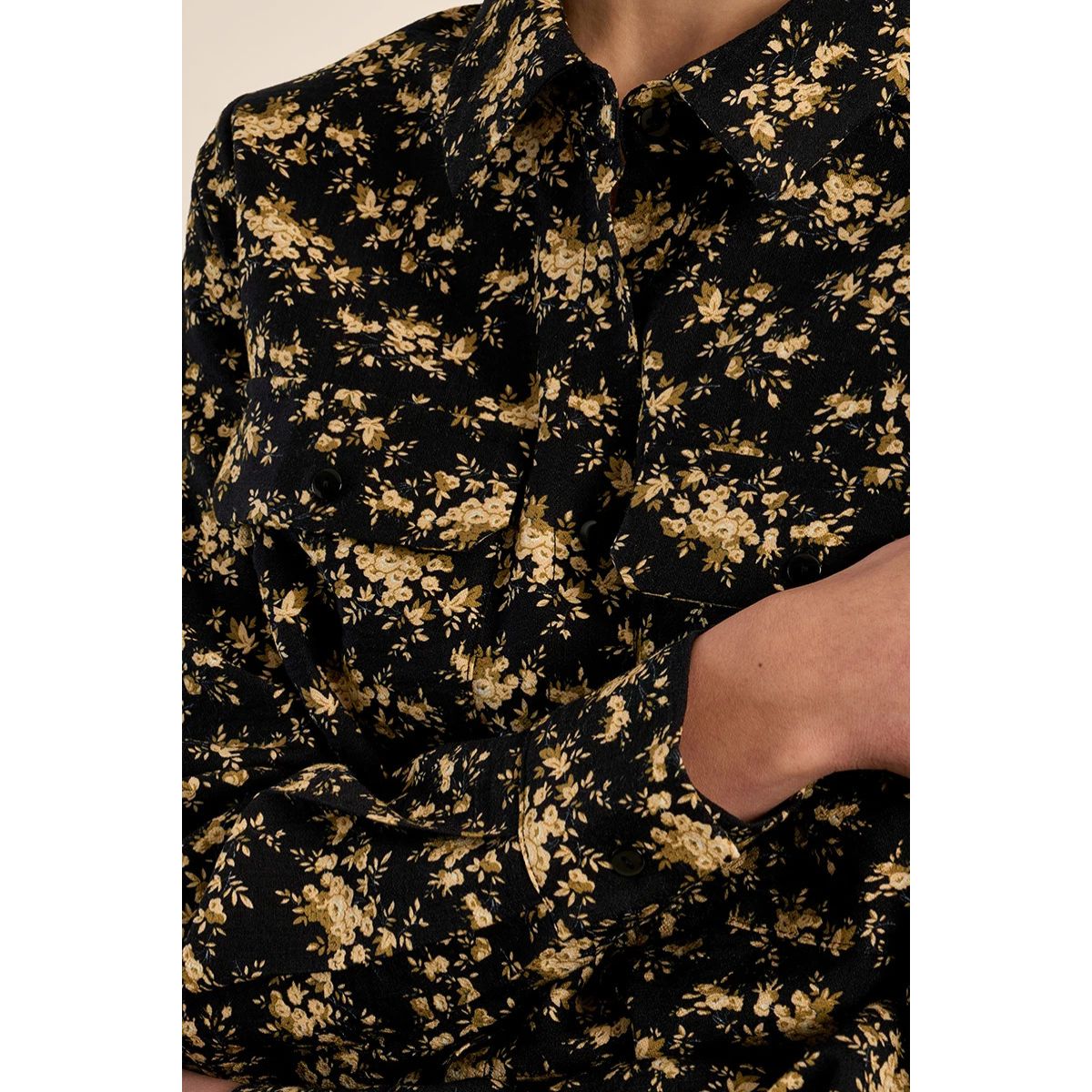 Floral Button-Up Shirt — Black - Public Mercantile