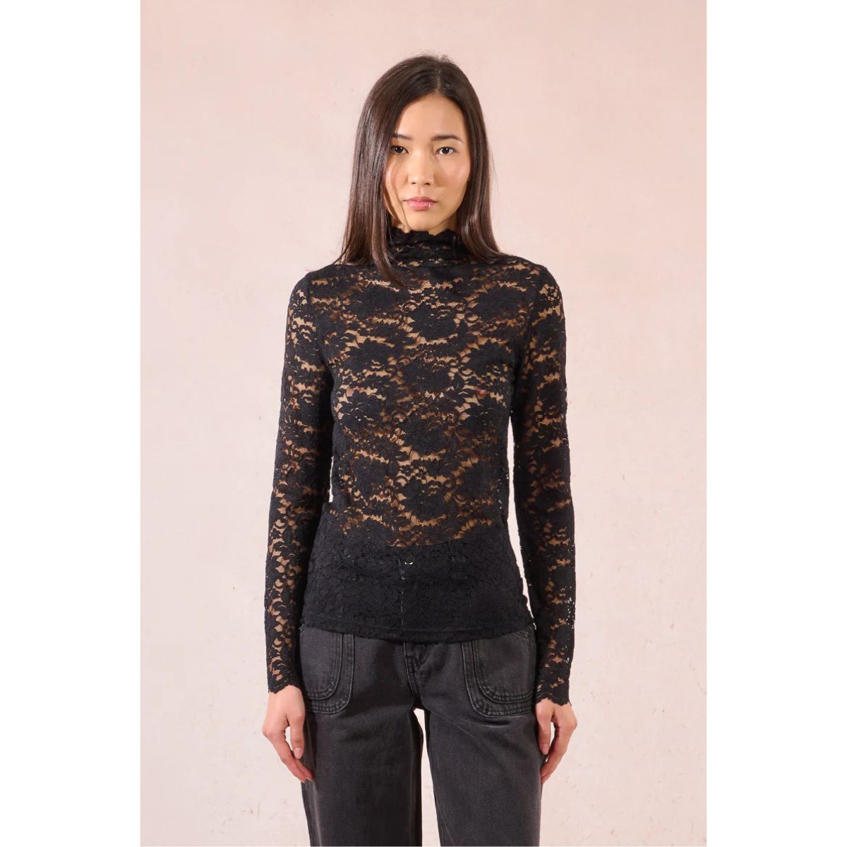 Long-Sleeved Lace Top — Black