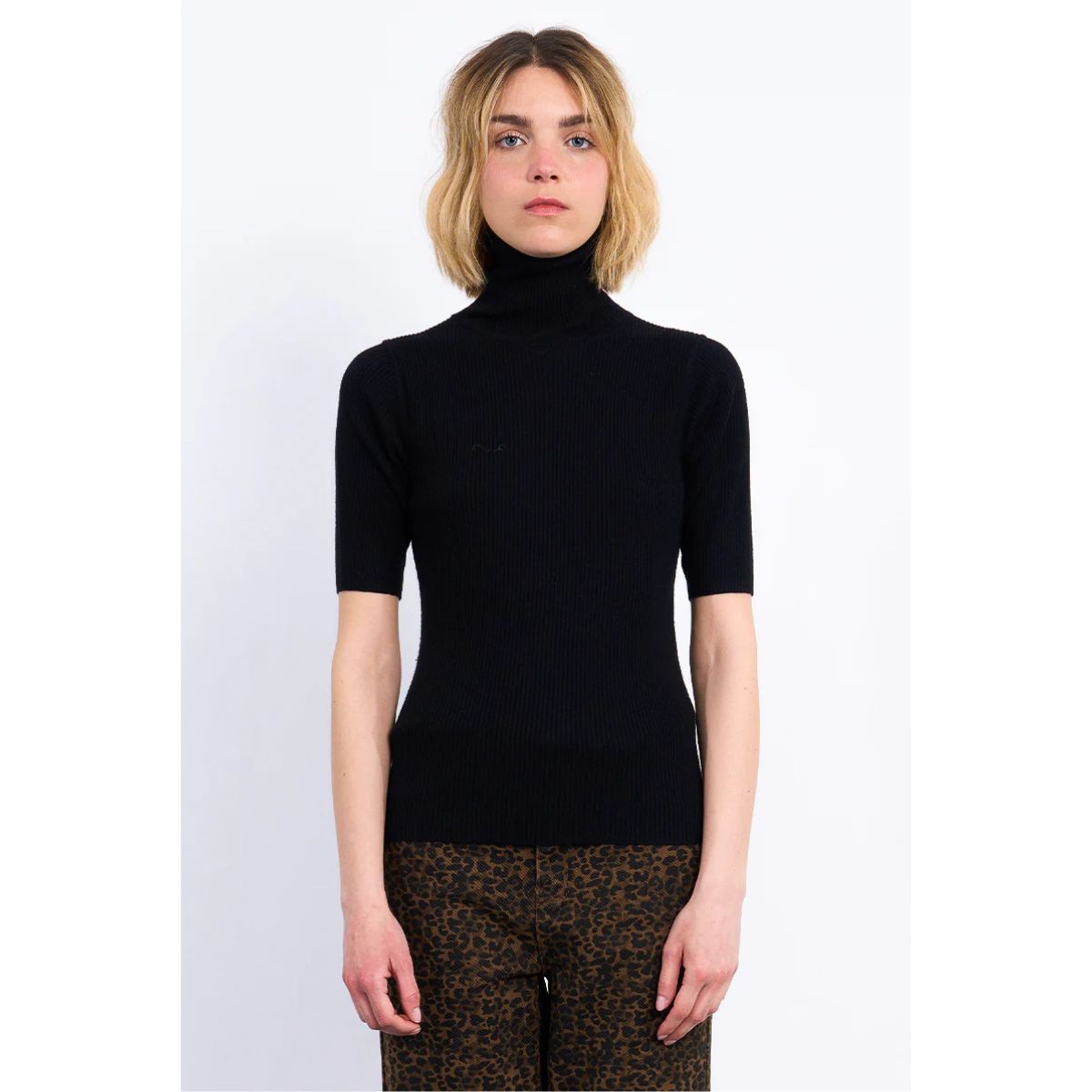 Short-Sleeved Turtleneck Sweater — Black