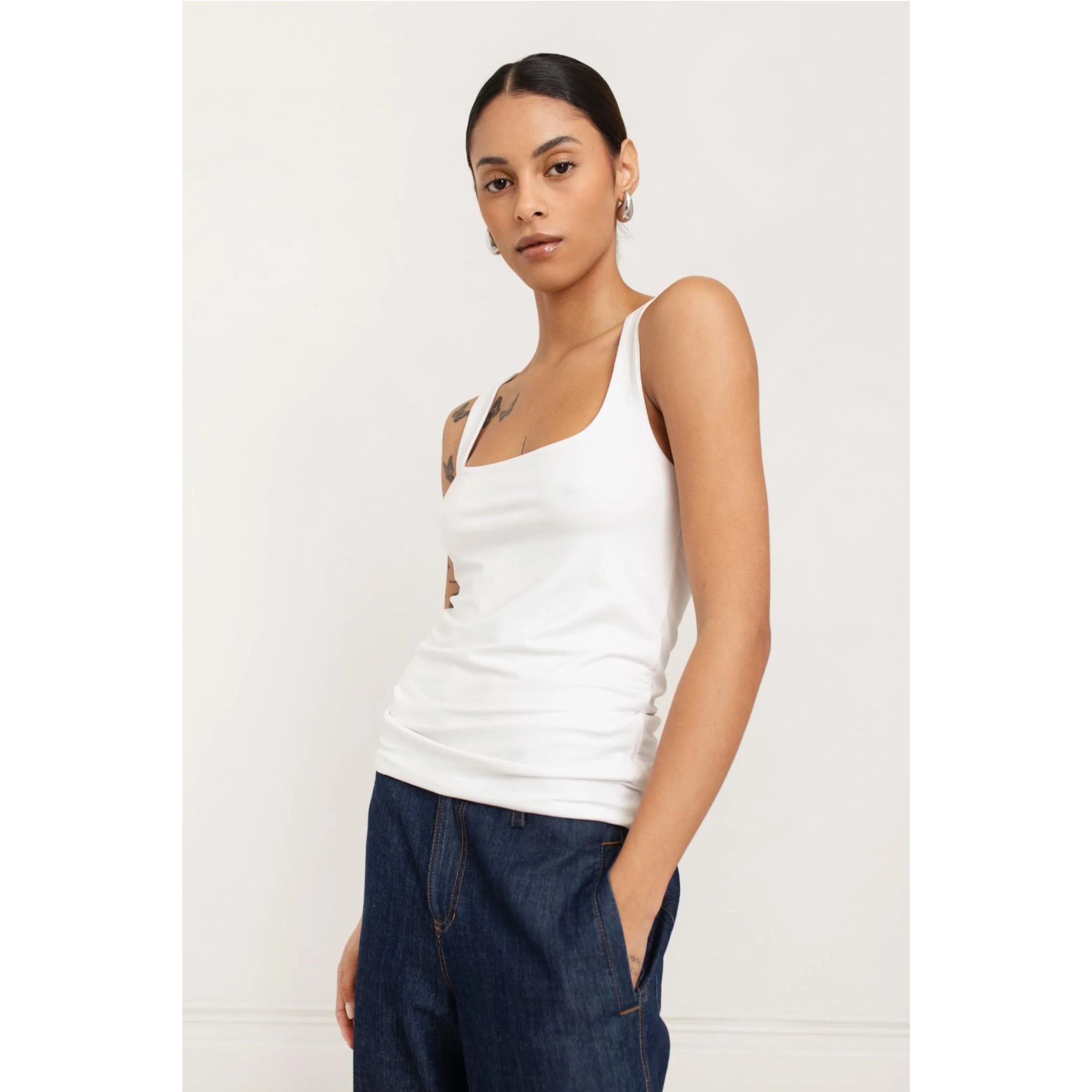 Paper Label Alina Double-Layered Tank — White