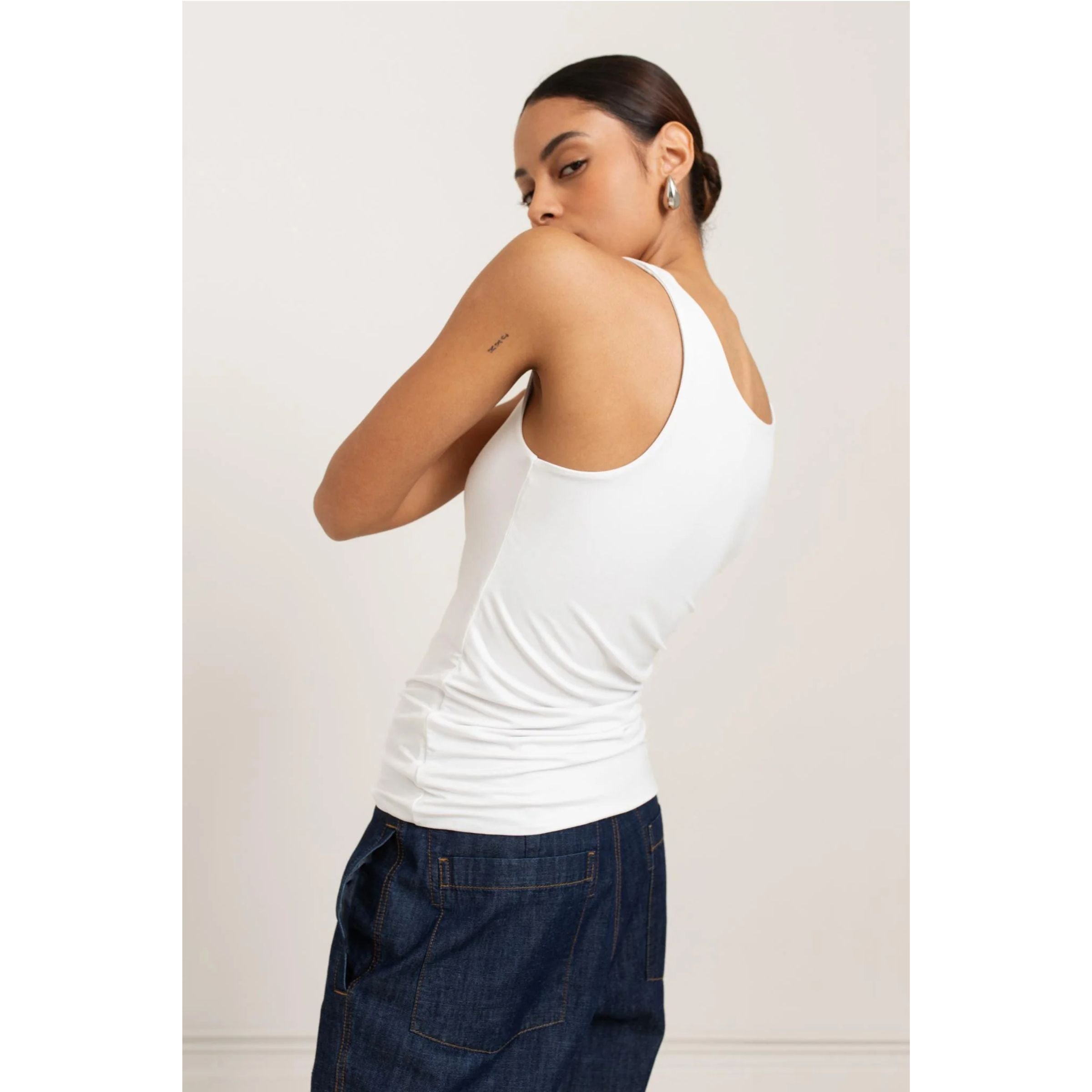 Paper Label Alina Double-Layered Tank — White