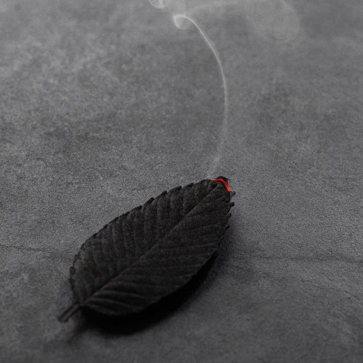 Feuilles d'encens en papier HA KO — Noir 01 Relax