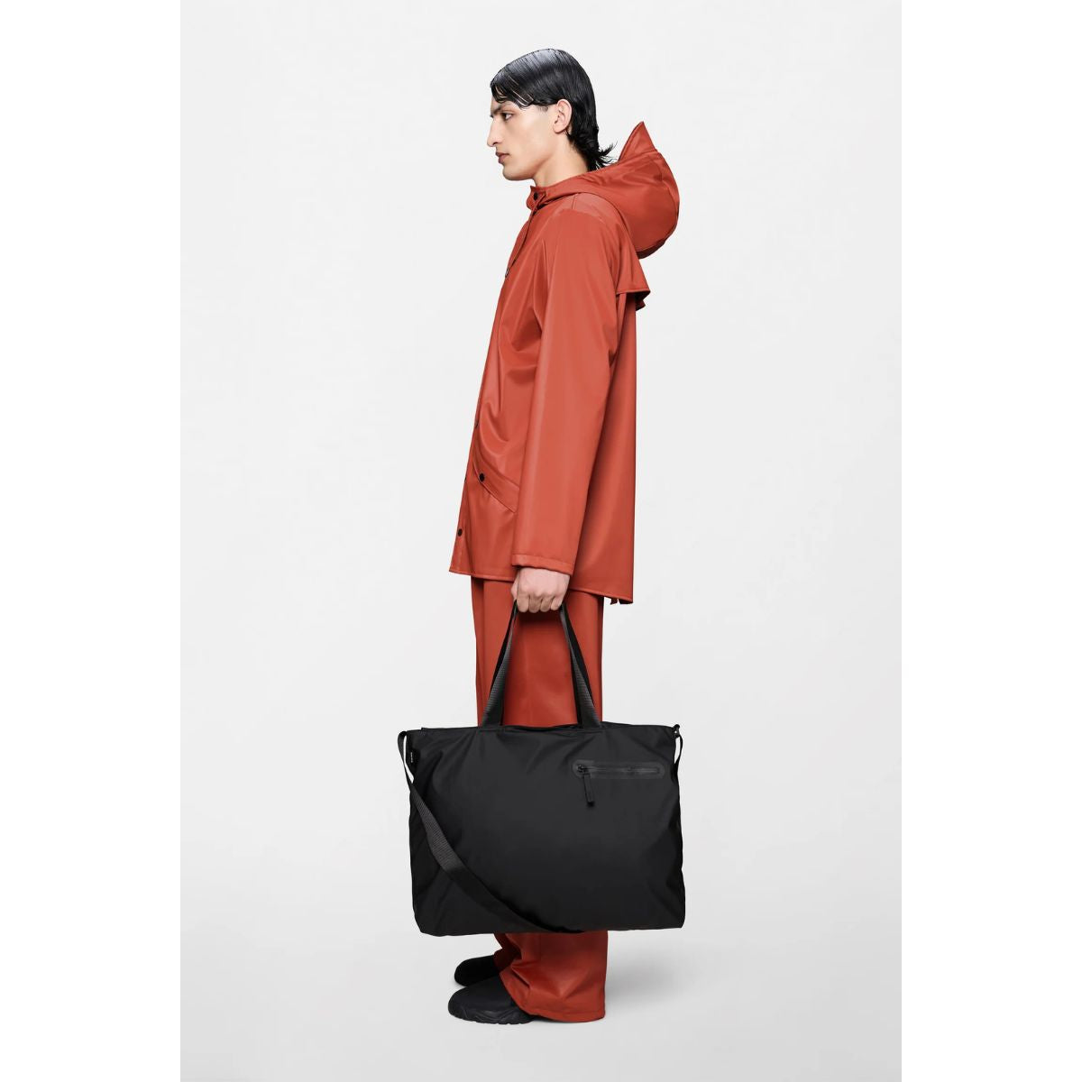 Rains Dash Messenger Tote Bag — Black - Public Mercantile