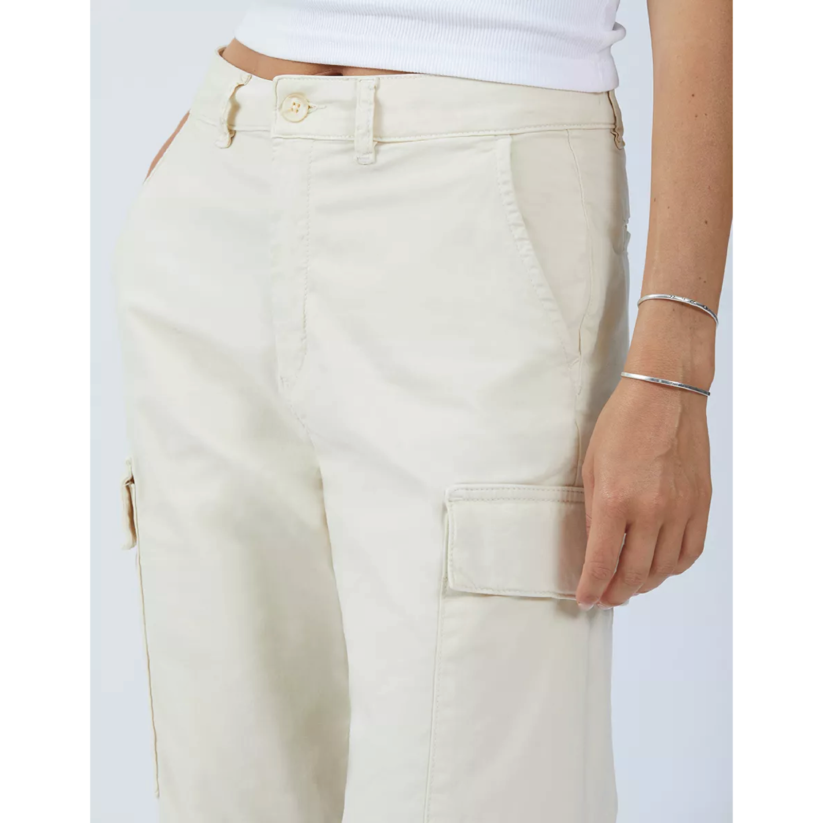 Reiko Battle2 Cargo Jeans — Milkshake - Public Mercantile