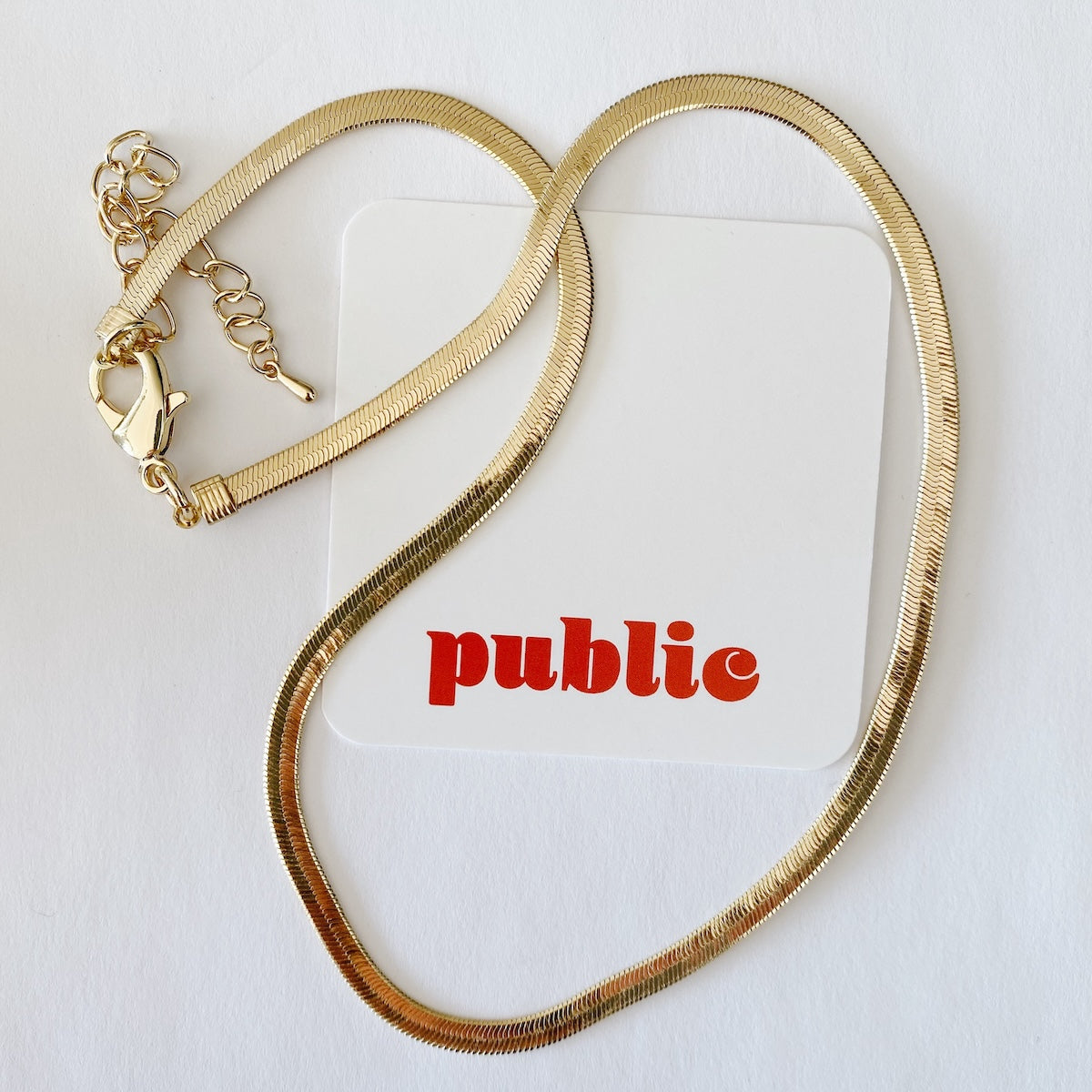 Boucles d'oreilles créoles torsadées en or 18 carats — Public Jewellery