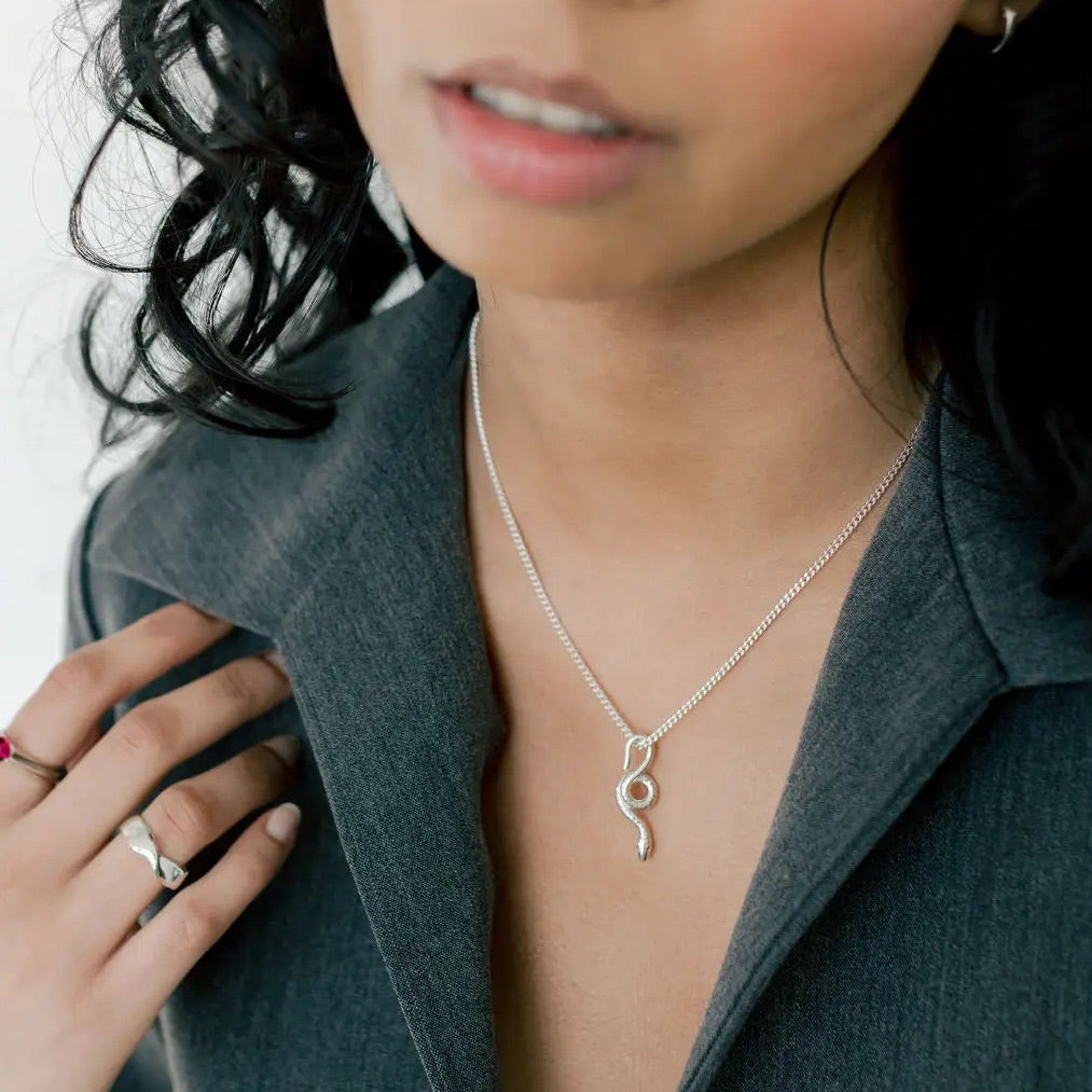 Collier de petites perles - Kara Yoo