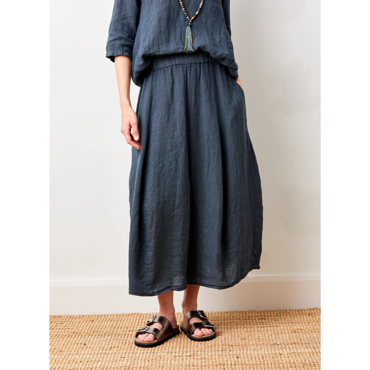 Solene Linen Bubble Skirt — Anthracite - Public Mercantile