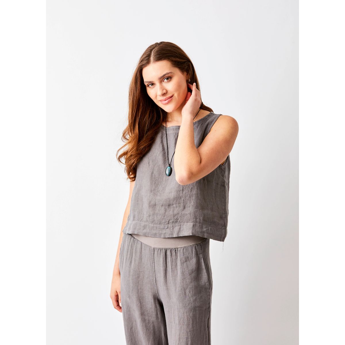 Sylviana Sleeveless Linen Top — Mud - Public Mercantile