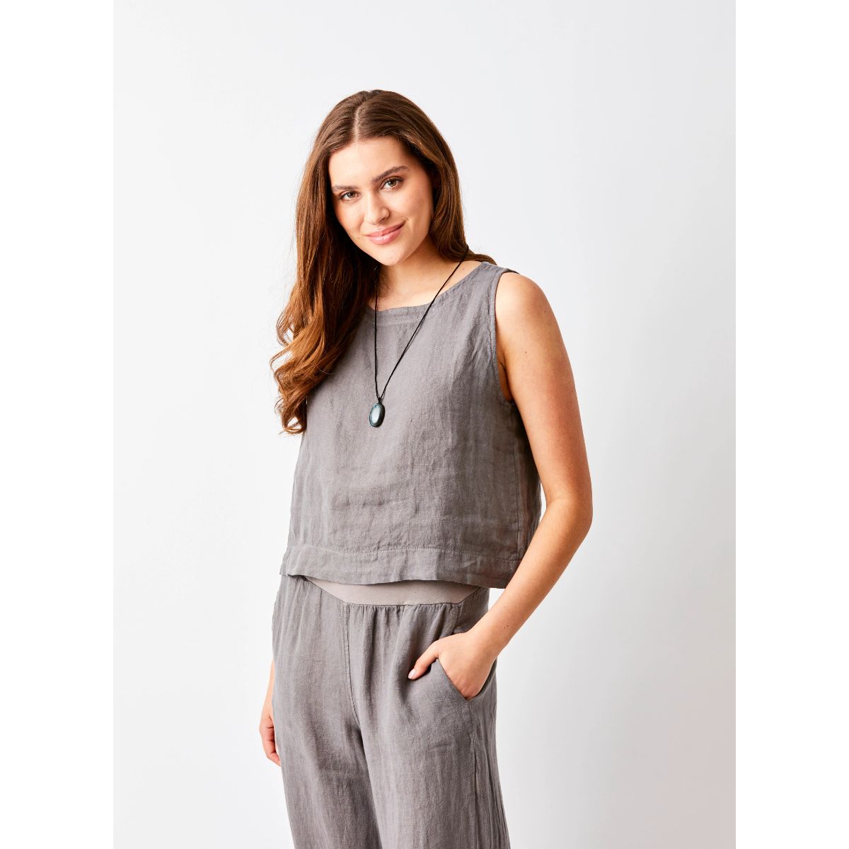 Sylviana Sleeveless Linen Top — Mud - Public Mercantile