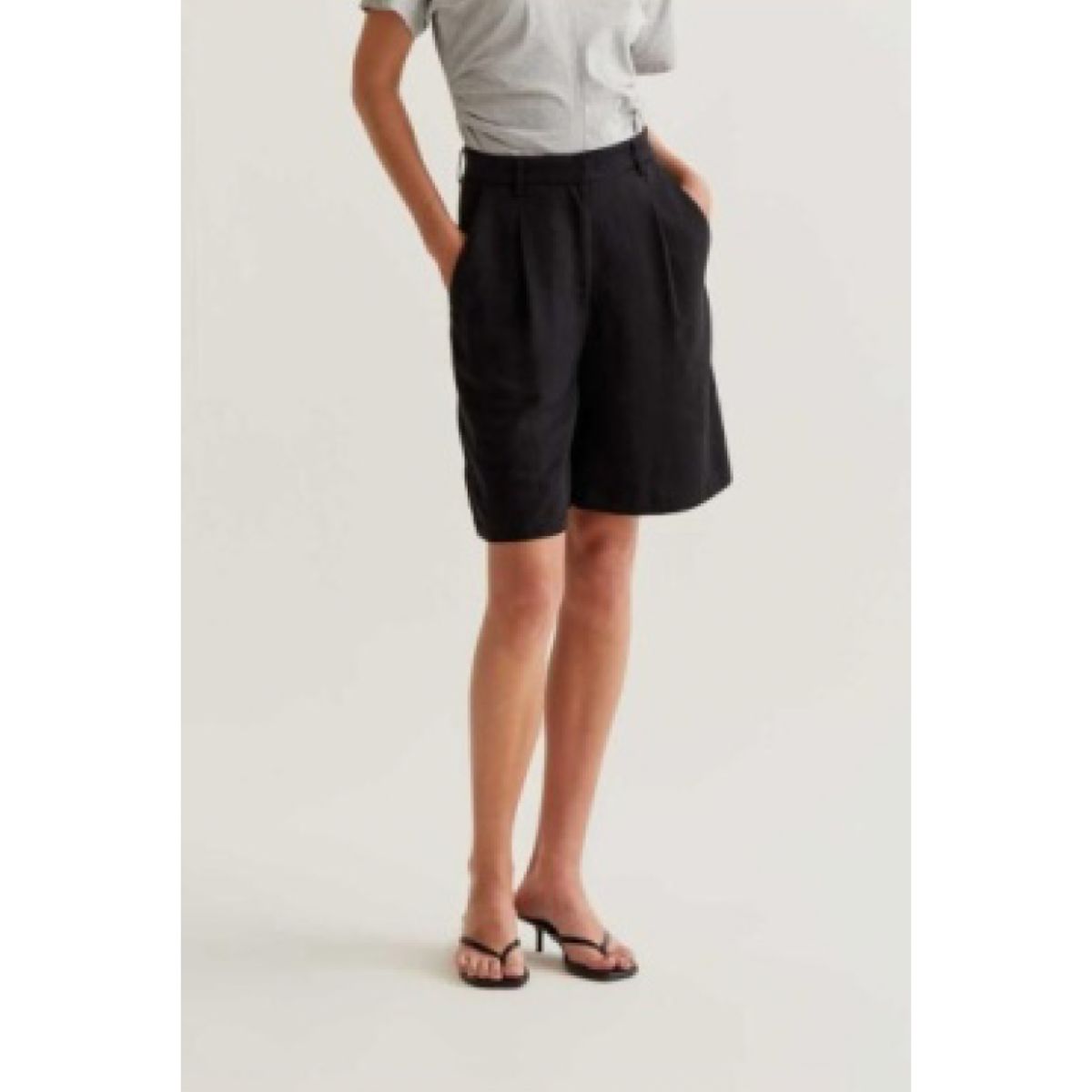 Black Tailored Shorts — Wild Pony - Public Mercantile