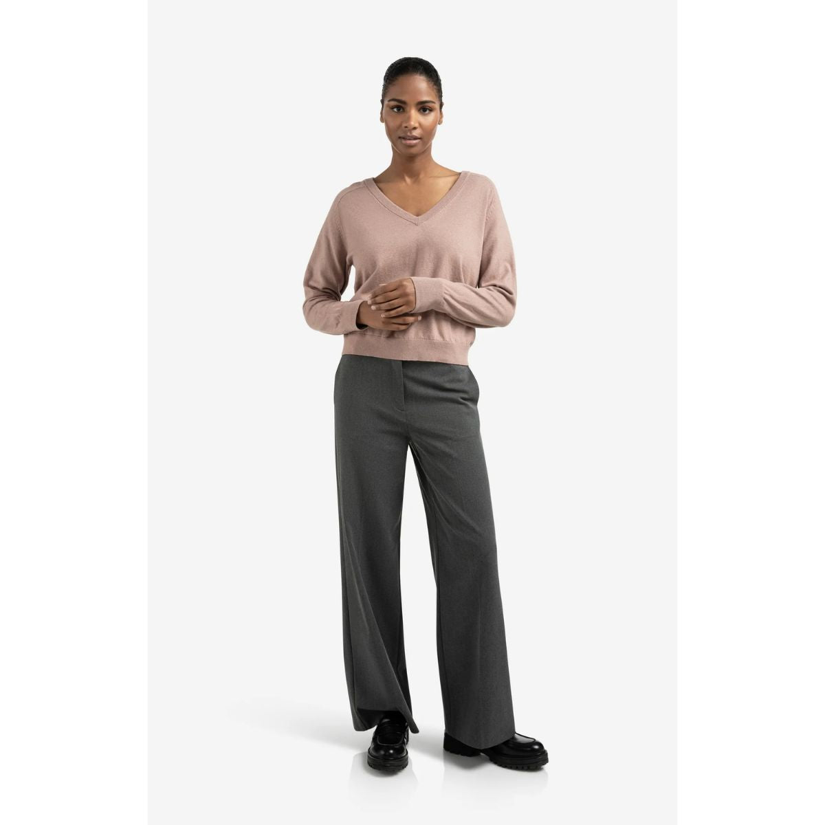 YAYA Back-Button V-Neck Sweater — Blush Pink