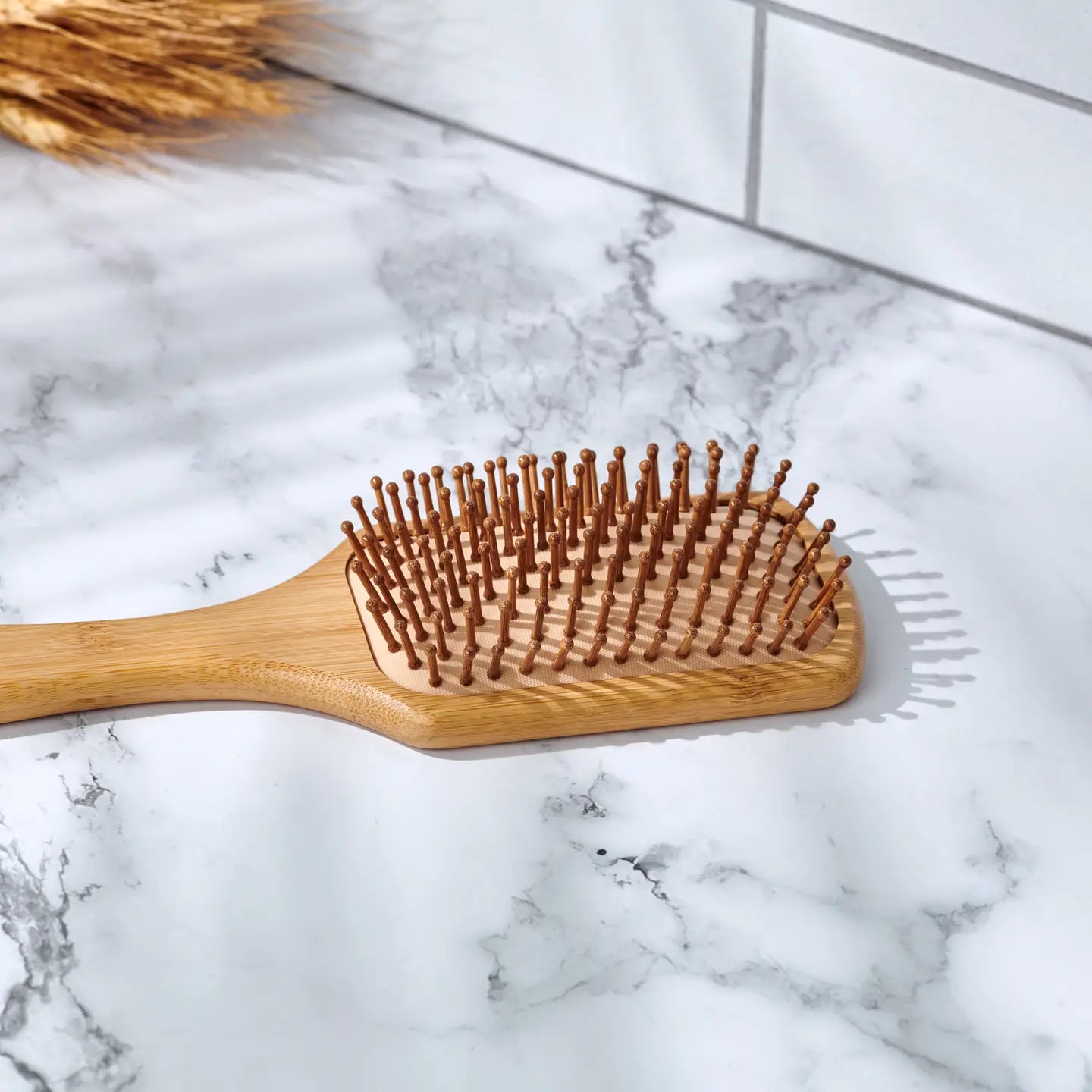 Brosse à cheveux en bambou