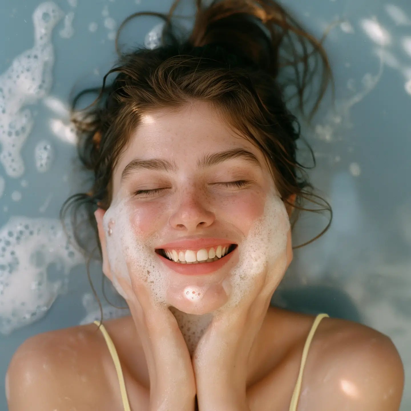Masque facial en barre au blanc d'œuf et à la camomille