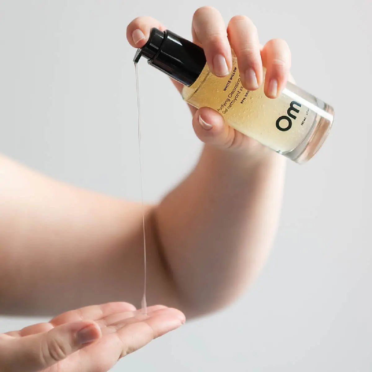 Gel nettoyant purifiant au saule blanc — Om Organics