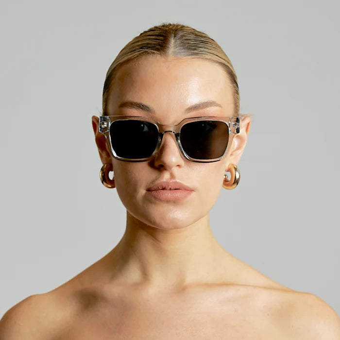 Shady Lady Casey Sunglasses - Smoke - Public Mercantile