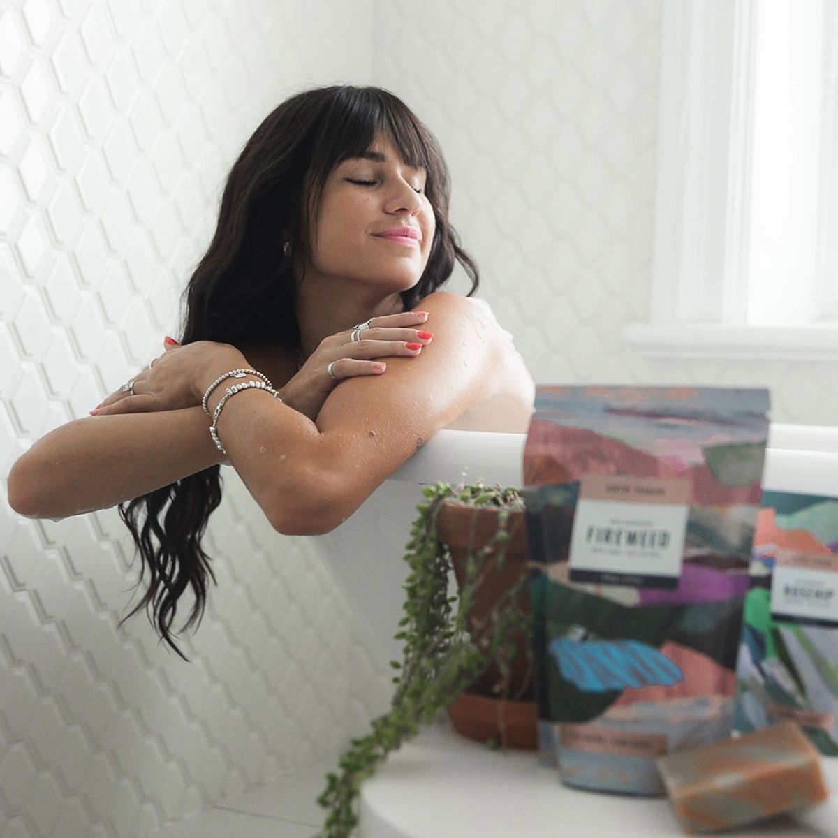 Fireweed Foaming Bath Soak - Public Mercantile