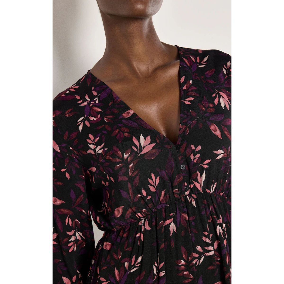 Trailing Leaves Tier Button Dress — Burgandy