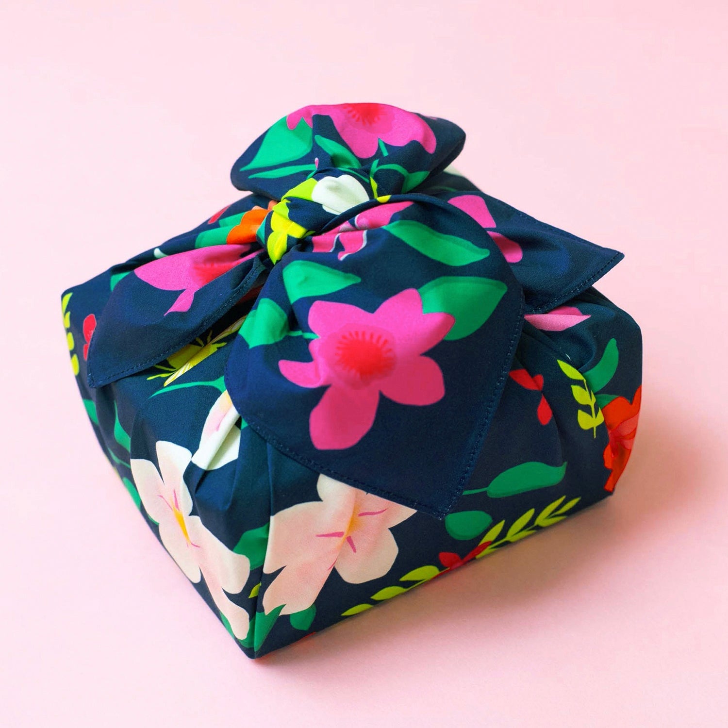 Fabric Gift Wrapping Workshop - Dec 10 - Public Mercantile