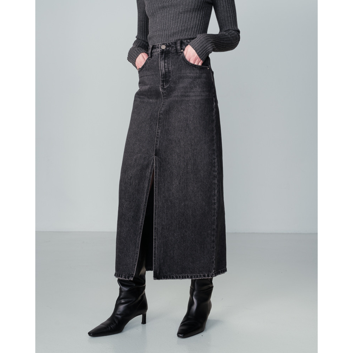Grace & Mila Paris Next Skirt — Noir - Public Mercantile
