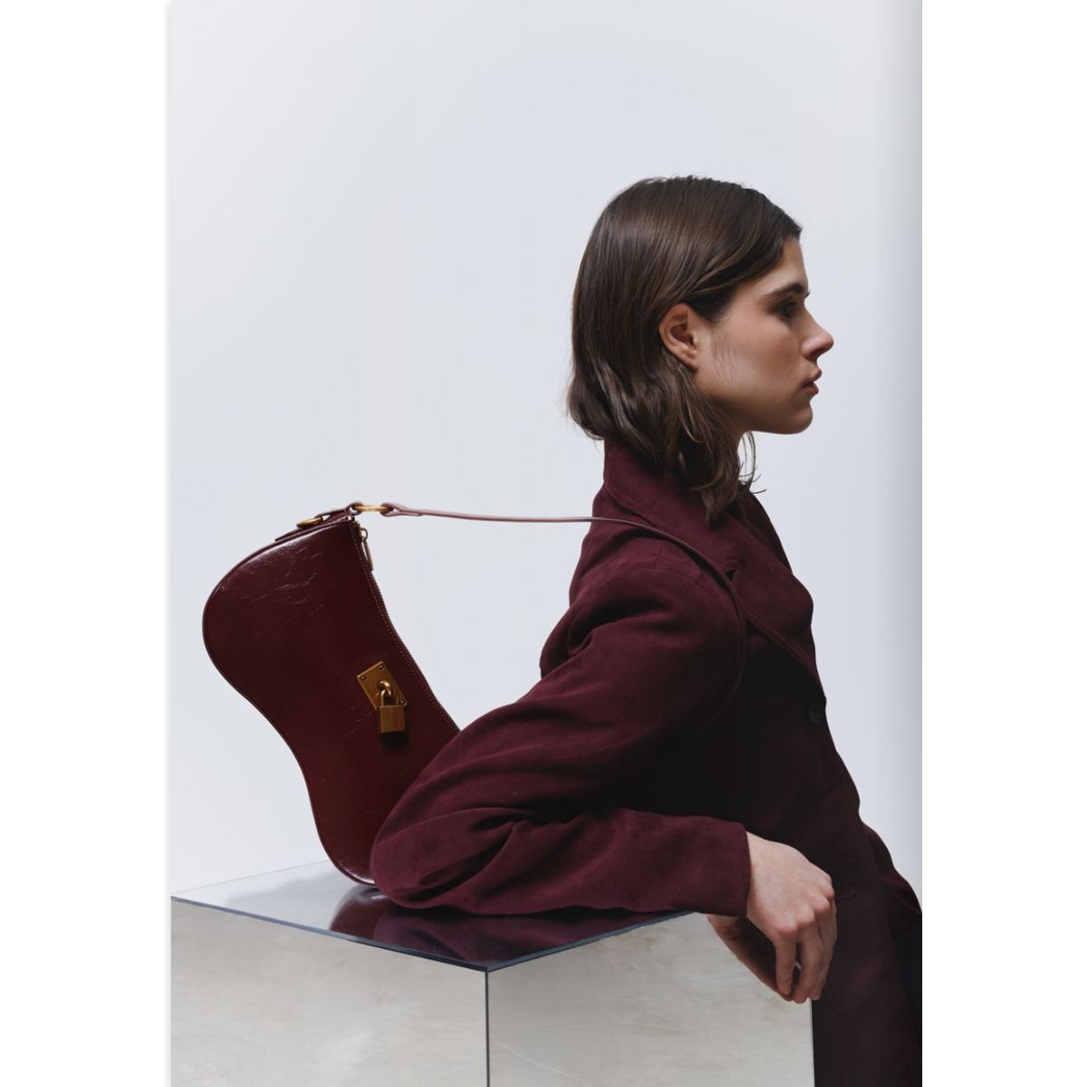 HVISK Basel Raw Padlock Bag — Deep Burgundy - Public Mercantile