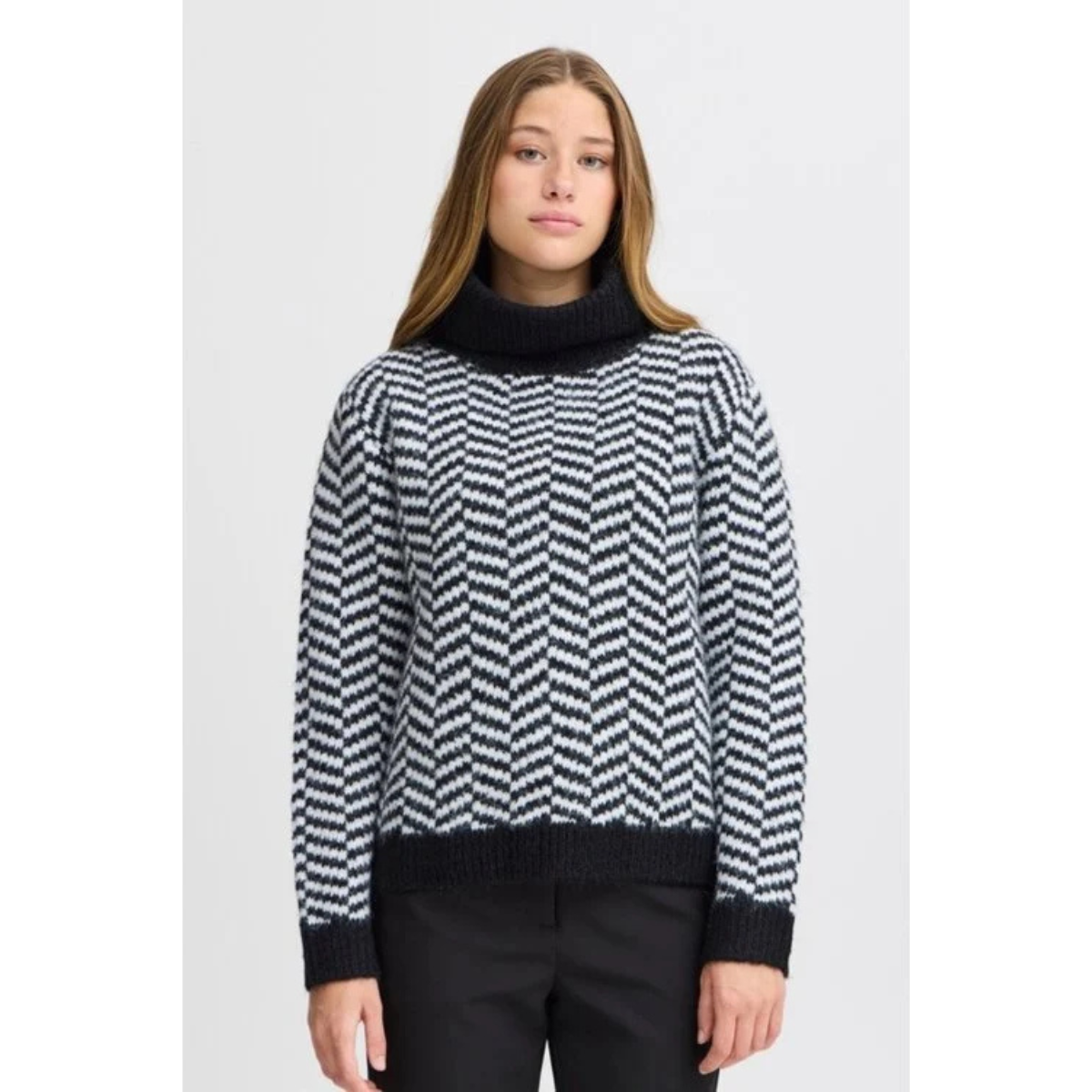 ICHI Copenhagen Bansie Sweater — Black