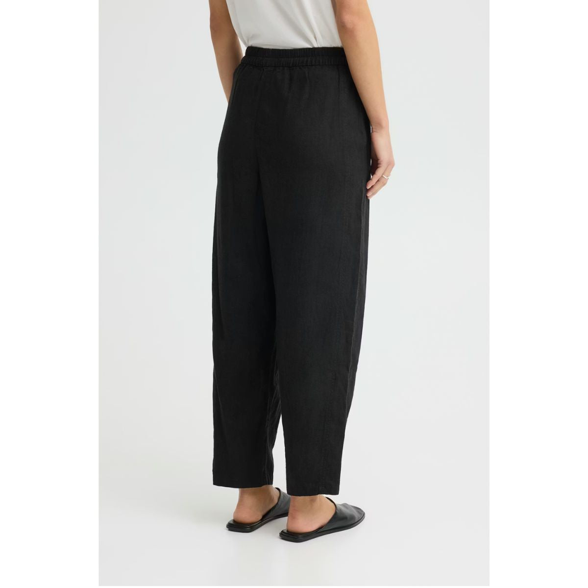 Linno Barrel Linen Pants — Black - Public Mercantile