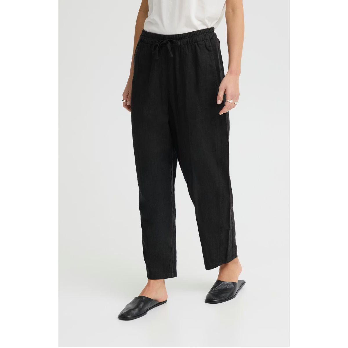 Linno Barrel Linen Pants — Black - Public Mercantile