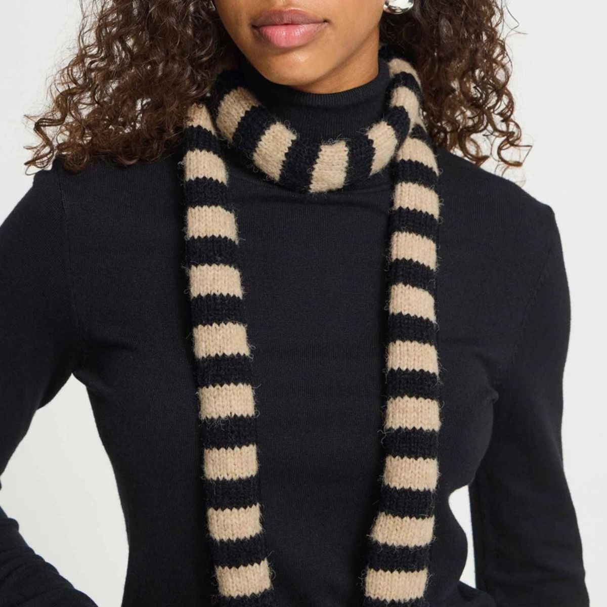 Rosamunde Skinny Scarf — Black Stripe