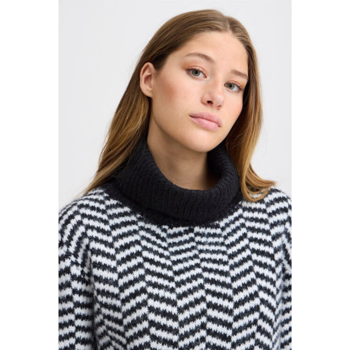 ICHI Copenhagen Bansie Sweater — Black - Public Mercantile