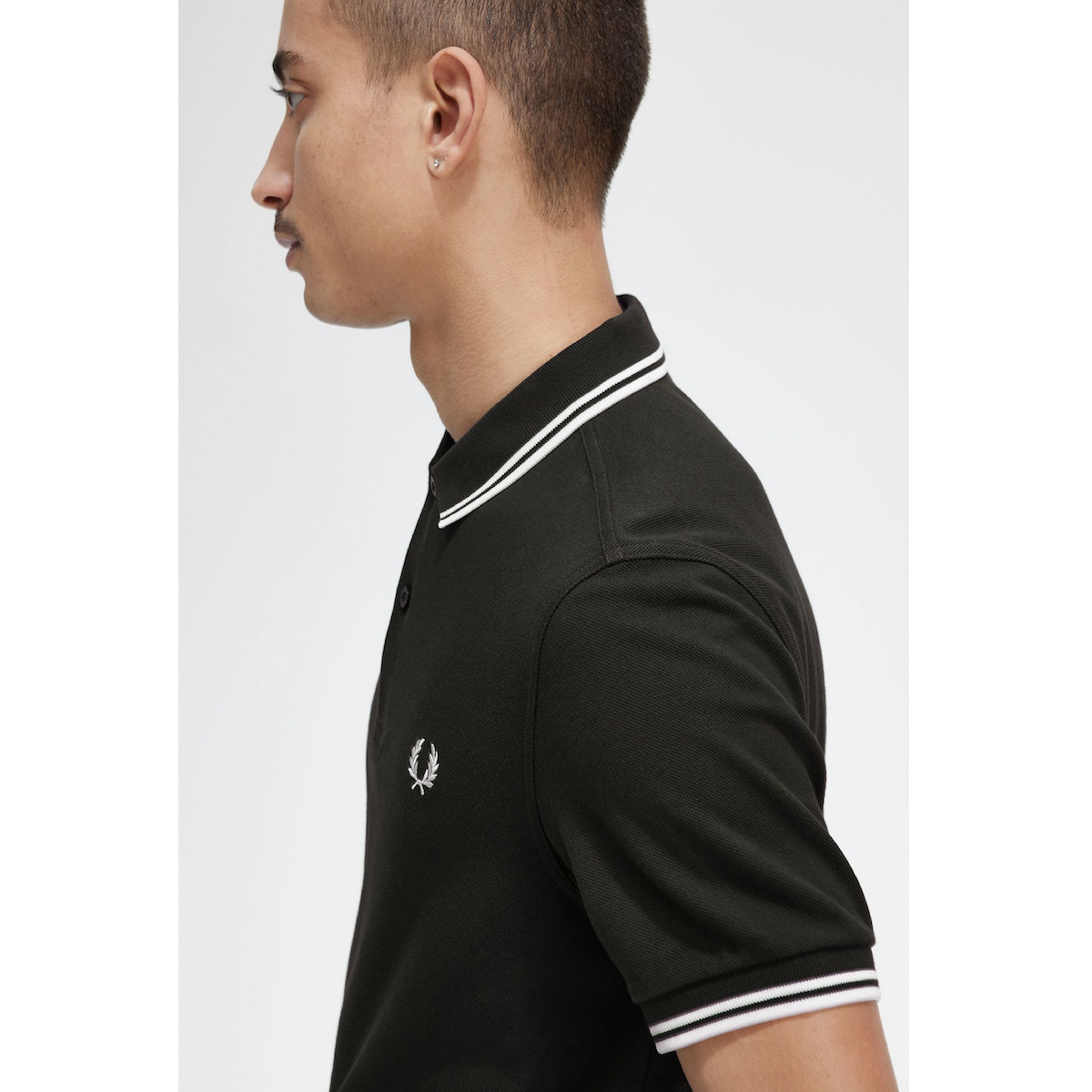 Fred Perry Twin-Tipped Shirt — Night Green / White