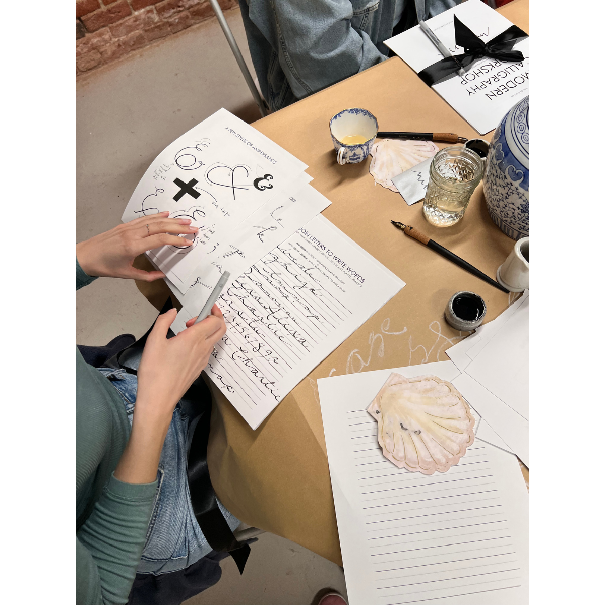 Modern Calligraphy workshop - December 7, 2023 - Public Mercantile
