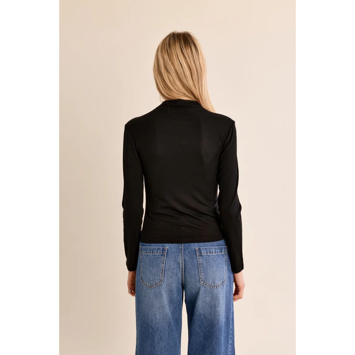 Slim Fit Under Shirt — Black - Public Mercantile