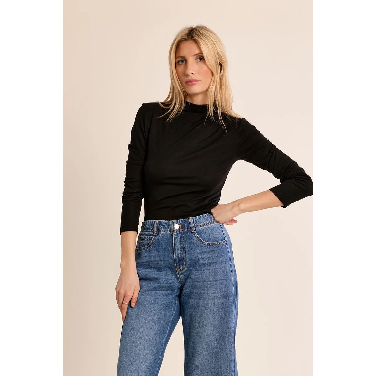 Slim Fit Under Shirt — Black - Public Mercantile