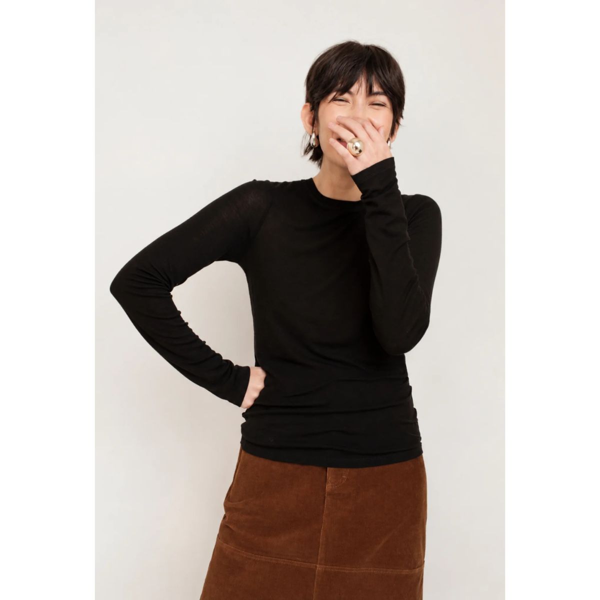 Paper Label Bree Slim Crew — Black