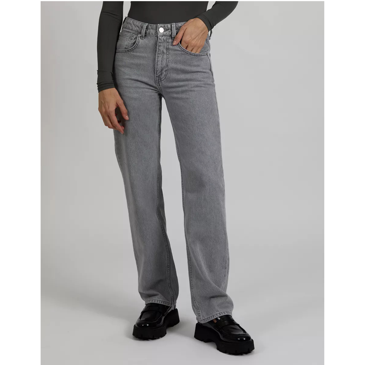 Reiko Porto Straight Jeans — Denim G-662 - Public Mercantile